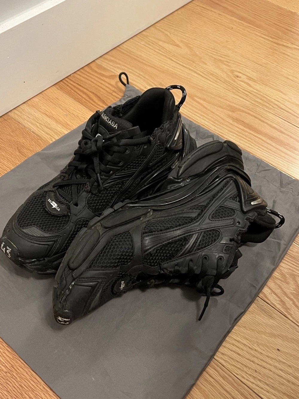 Balenciaga led runner